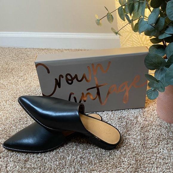 crown vintage mules